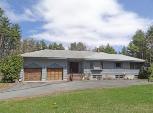 33 Tadmuck Rd, Chelmsford, MA 01824