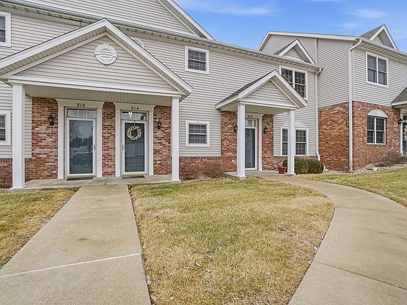 2nd image of 914 W Trailcreek Dr