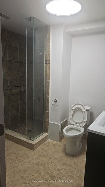 Aurora House for rent - 2 Bedrooms — photo 8