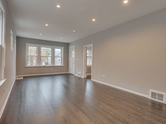 2nd image of 2441 Cuyler Ave
