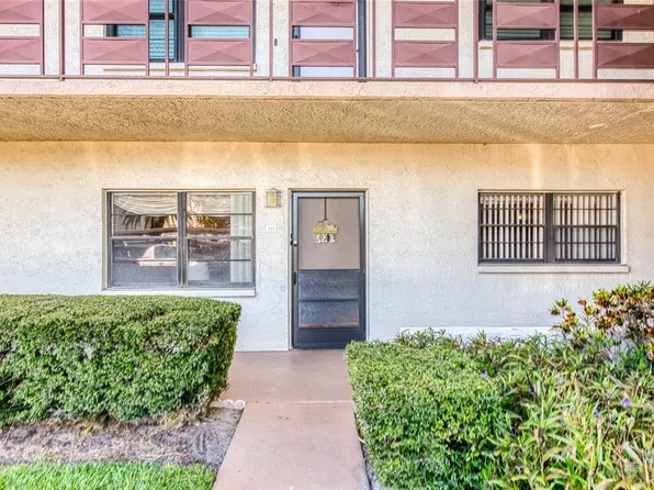 7975 58th Ave N Unit 111, Saint Petersburg, FL 33709