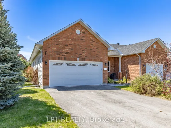 49 Melville Rd, Arnprior, ON K7S 3Z8