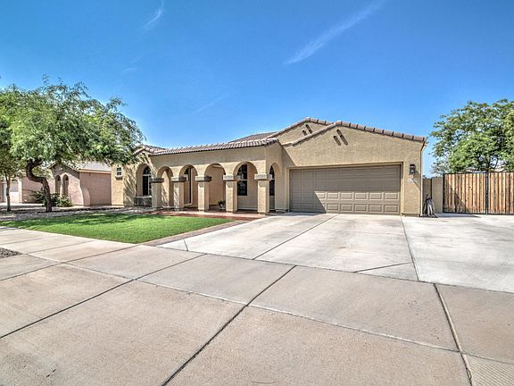 3rd image of 21878 E Via De Olivos Dr