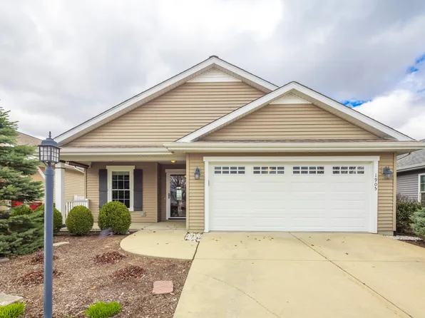 1905 Cheney Dr, Valparaiso, IN 46383