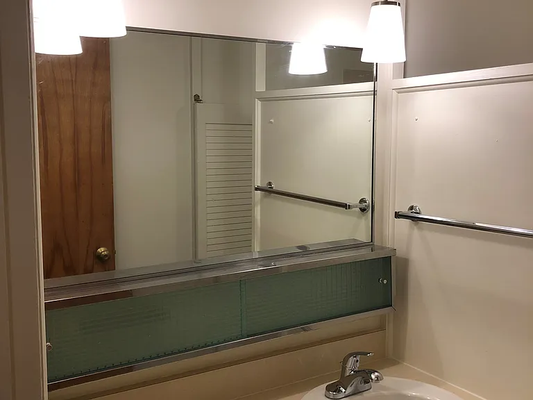 1100 Center Ave #104 — Photo 12