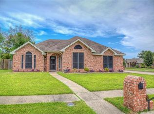 1311 Greenfield Dr, Mesquite, TX 75181