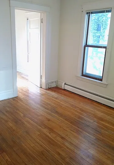 635 Adams St NE — Photo 7