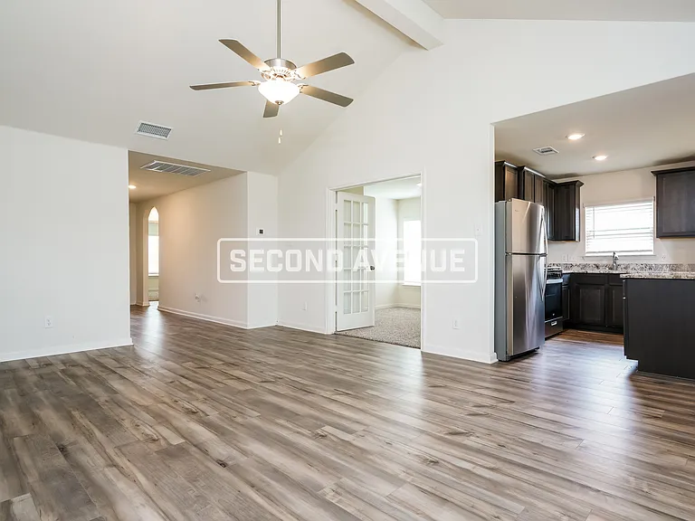 358 Condie Russell Ave — Photo 5