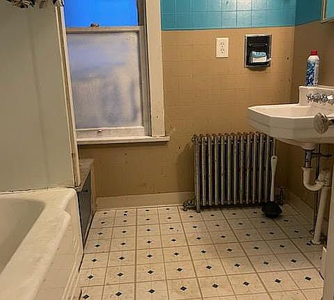Upstairs bathroom