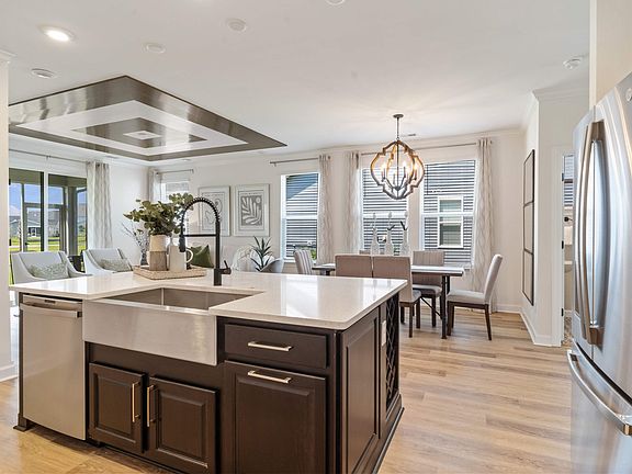 Similar Home - Kitchen