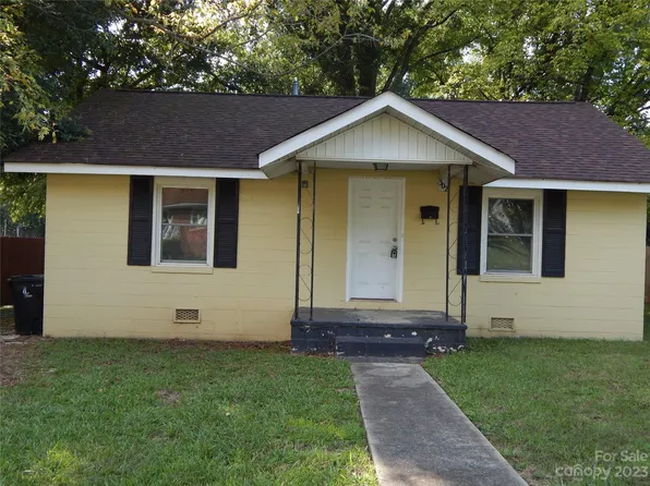 302 S Bragg St, Monroe, NC 28112