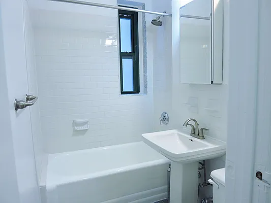 Rented by City & Suburban | media 4