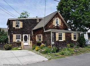 27 Lake Ave, Barrington, RI 02806