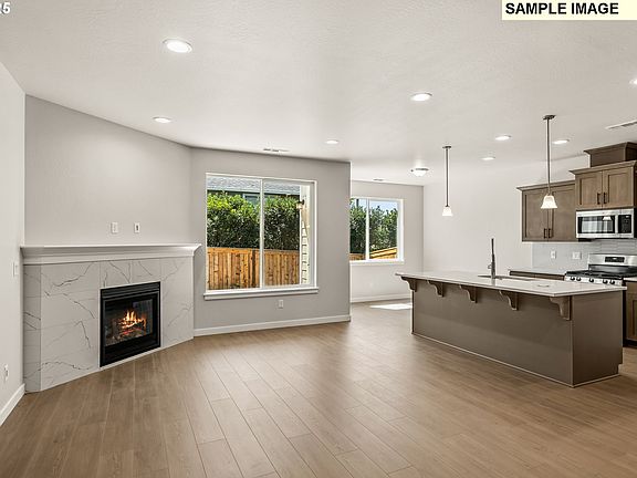 3rd image of 2654 NE Claire Rd #198