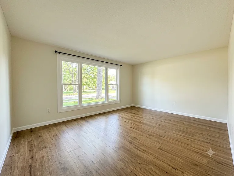 3 Villa Rd — Photo 16