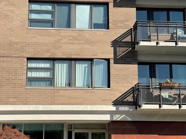 1905 S Wolf Rd APT 207, Hillside, IL 60162