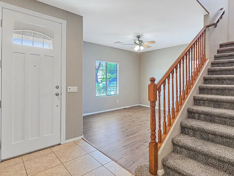 9912 W Marguerite Ave — Photo 4