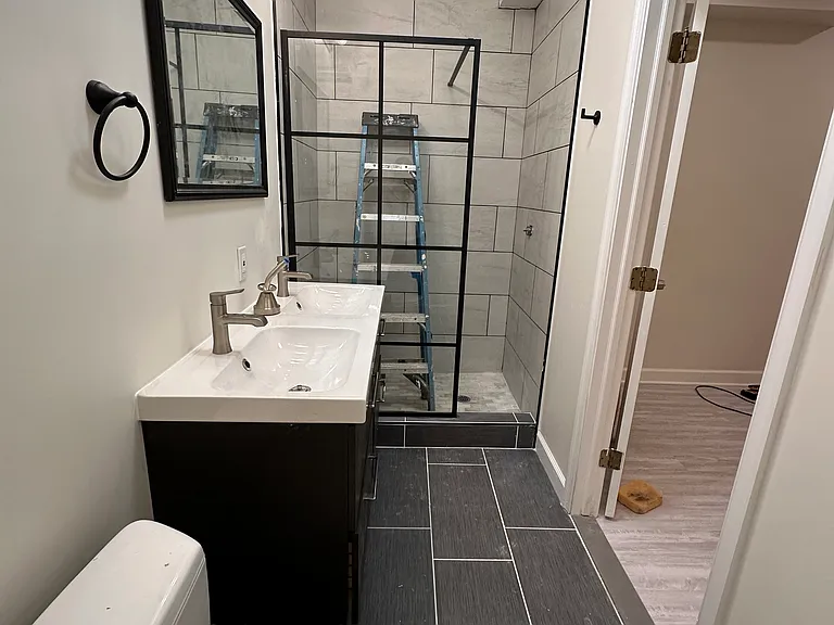 Newly renovated en suite bathroom.