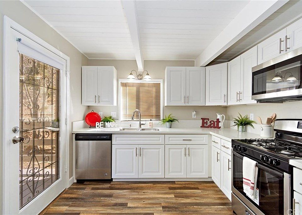 1st image of 2315 Eagle Ln