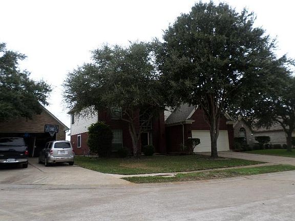 2nd image of 7030 Clustering Oak Ct