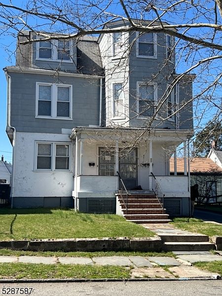1st image of 11 Brighton Ave
