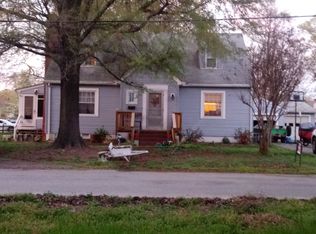 2 Graham Heights Rd, Hampton, VA 23669