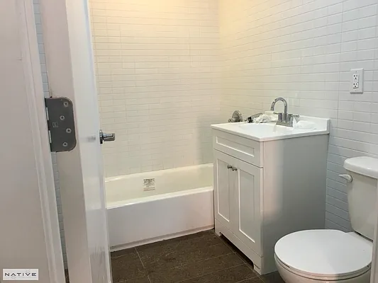 Rented by Native Real Estate LLC | media 7