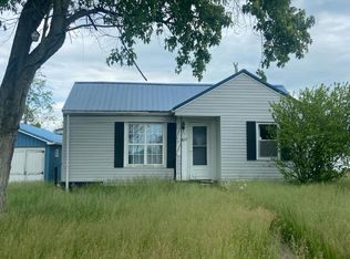 8127 Stonelick Rd, Maysville, KY 41056