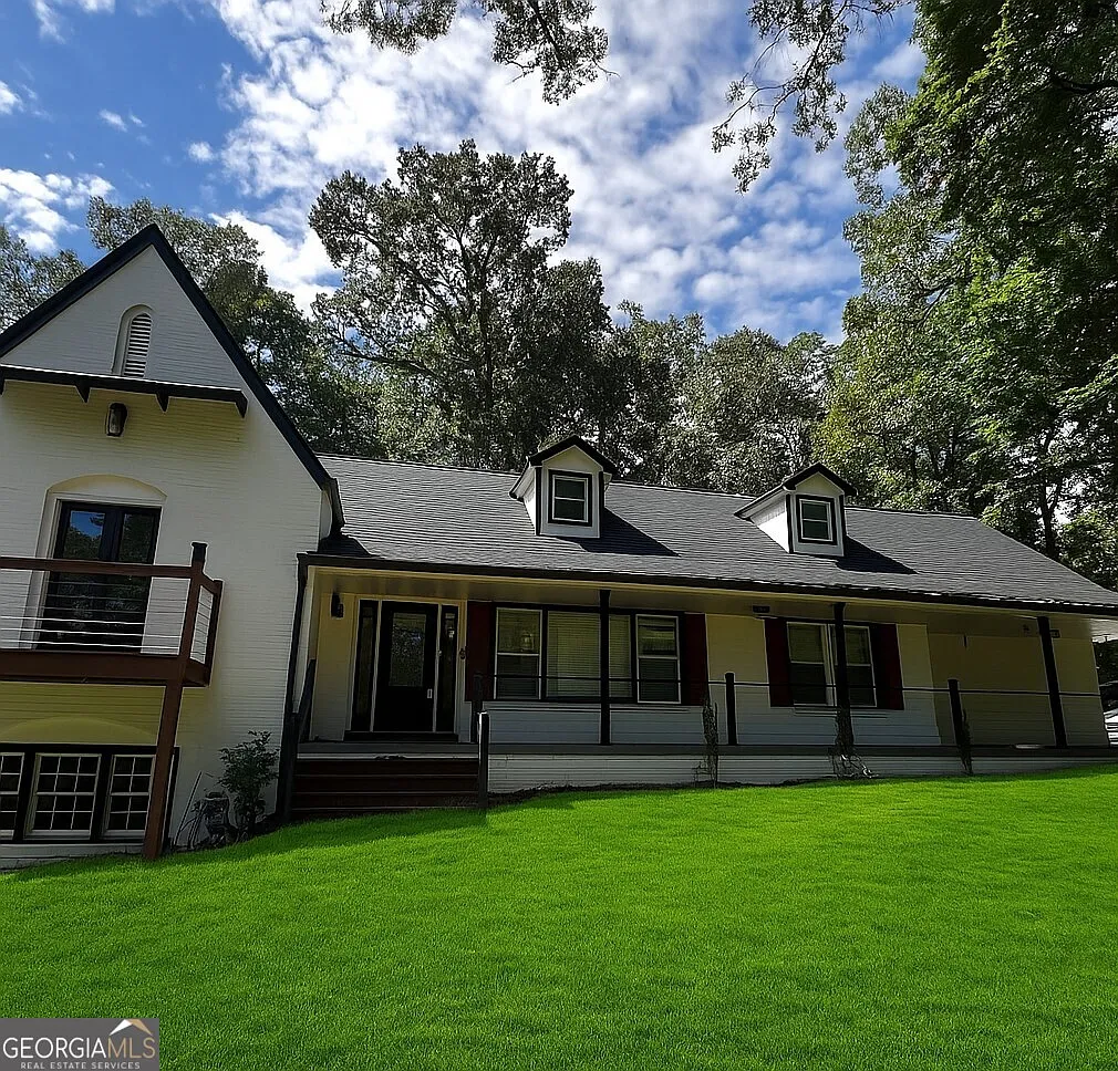 2340 Highview Rd SW photo 1