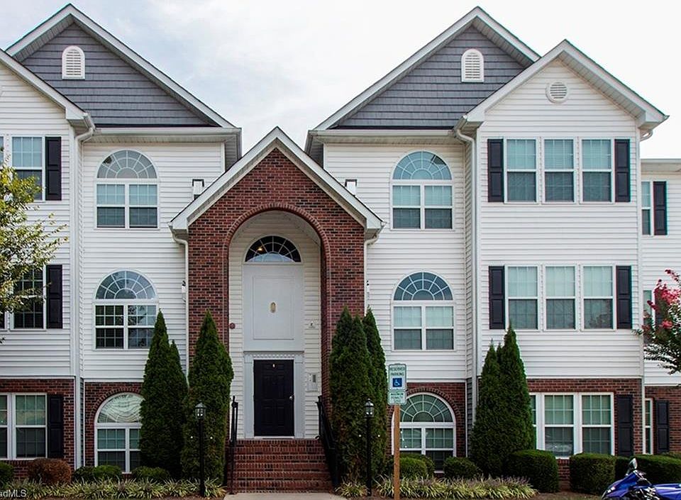 1st image of 4306-2A Timberbrooke Dr