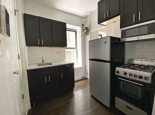 146 17th St #1E, Brooklyn, NY 11215