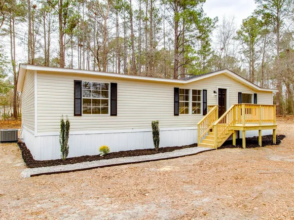 1154 Chain Gang Rd, Eastover, SC 29044
