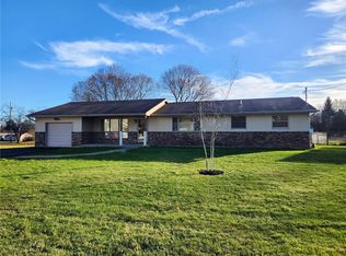 99 Buttercup Rd, Butler, PA 16001