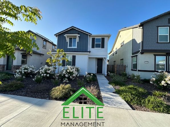 1525 Bluegill Way