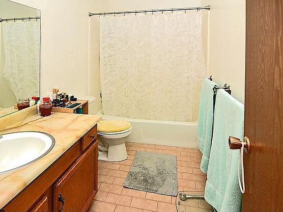FULL BATH