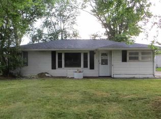 326 16th Ave, Silvis, IL 61282