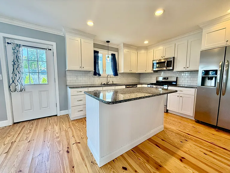 52 Bedlow Ave — Photo 11
