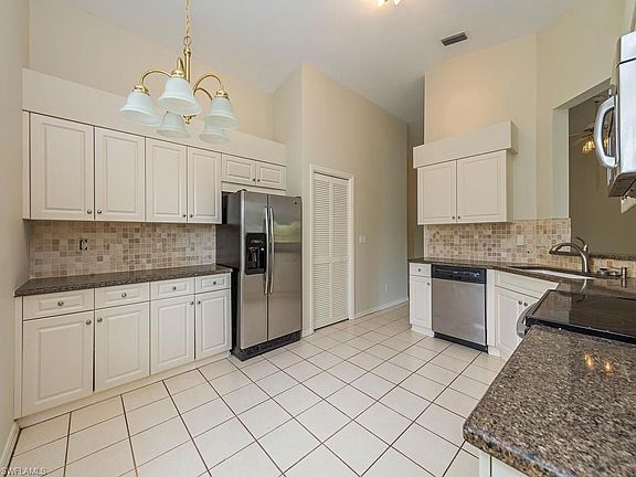 5th image of 3361 Arlette Dr