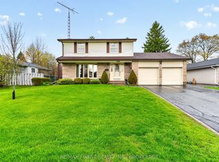 894 Auden Park Dr, Kingston, ON K7M 5R9