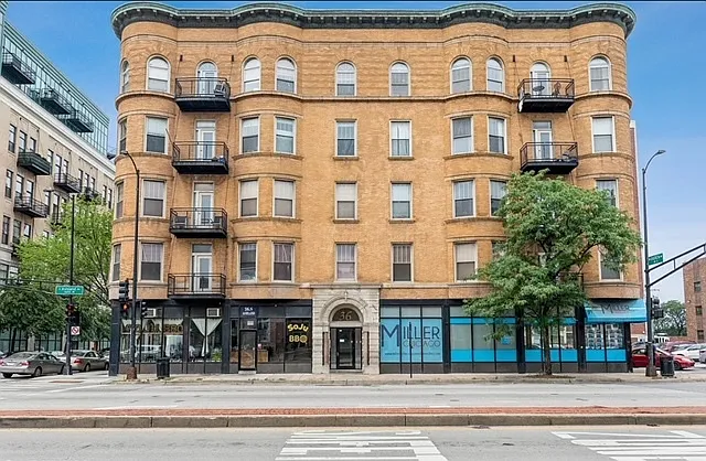36 S Ashland Ave #404 — Photo 4