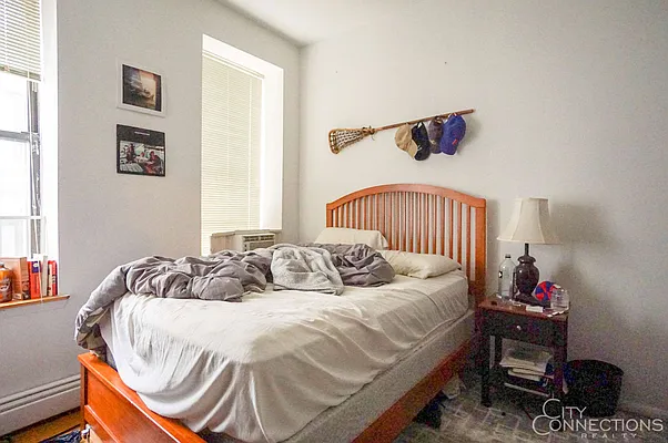 Rented by City Connections Realty | media 26