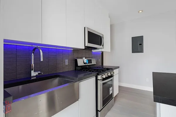 Rented by Centennial Properties NY | media 2