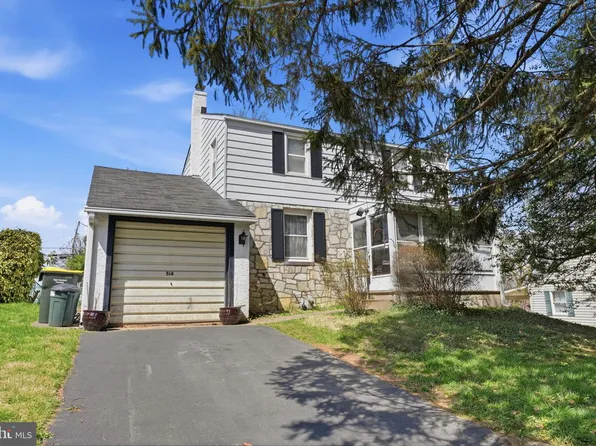 514 Fitzwatertown Rd, Willow Grove, PA 19090