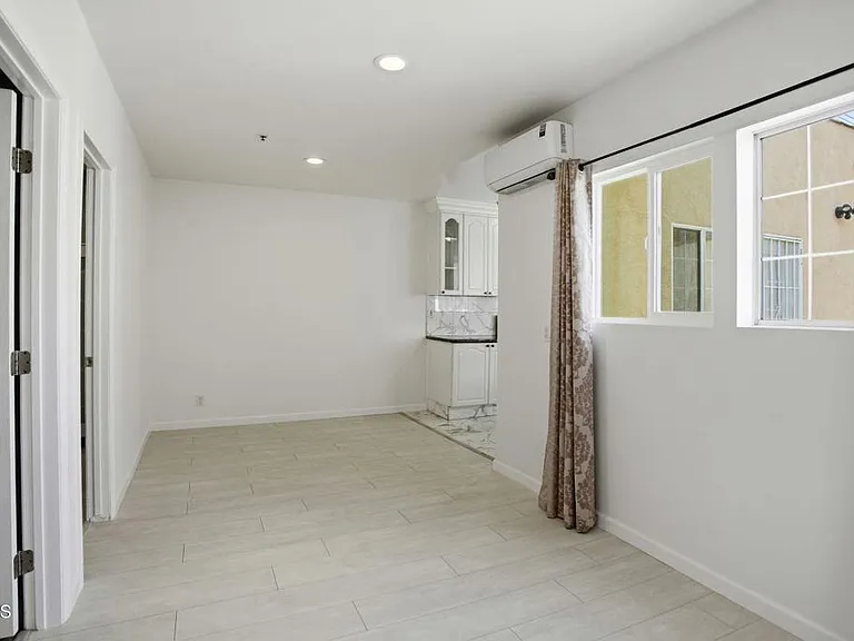 1606 Glenwood Rd #A — Photo 4