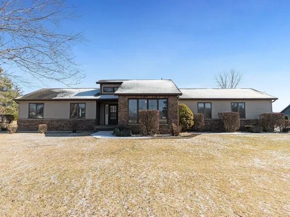 3835 County Road 35, Auburn, IN 46706