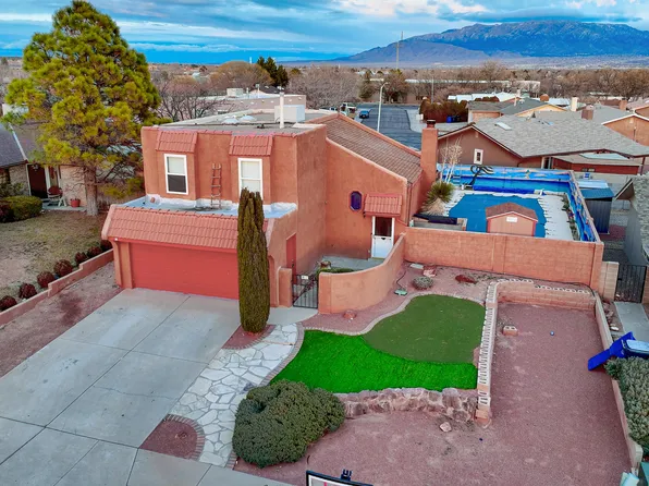 5700 Creggs St NW, Albuquerque, NM 87120
