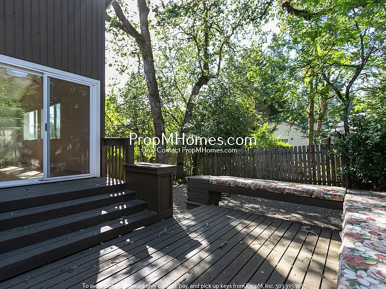 950 Lake Front Rd — Photo 26