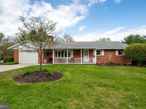 801 N Crescent Ave, Hamburg, PA 19526