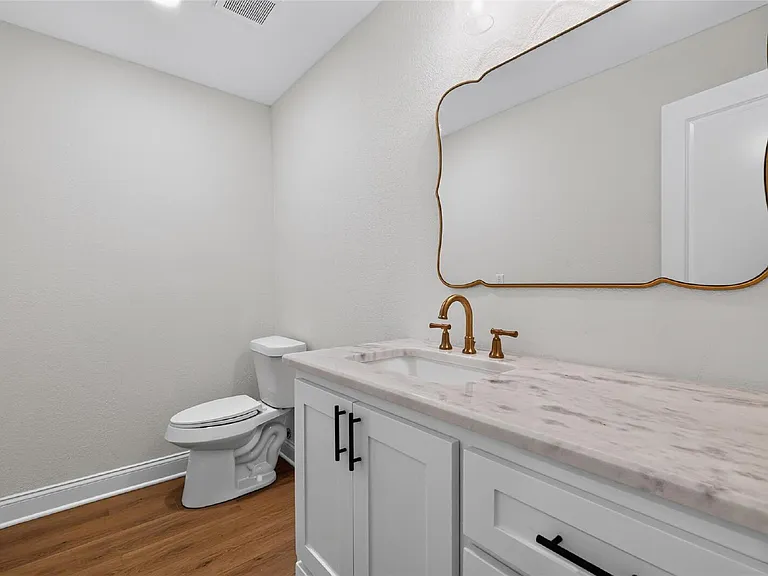 2808 Woodland Dr — Photo 24