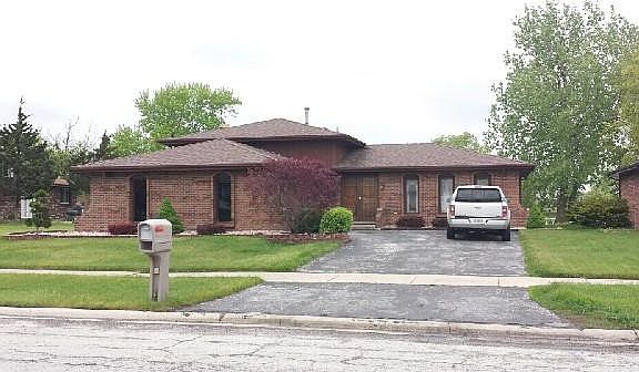 2nd image of 2612 198th St
